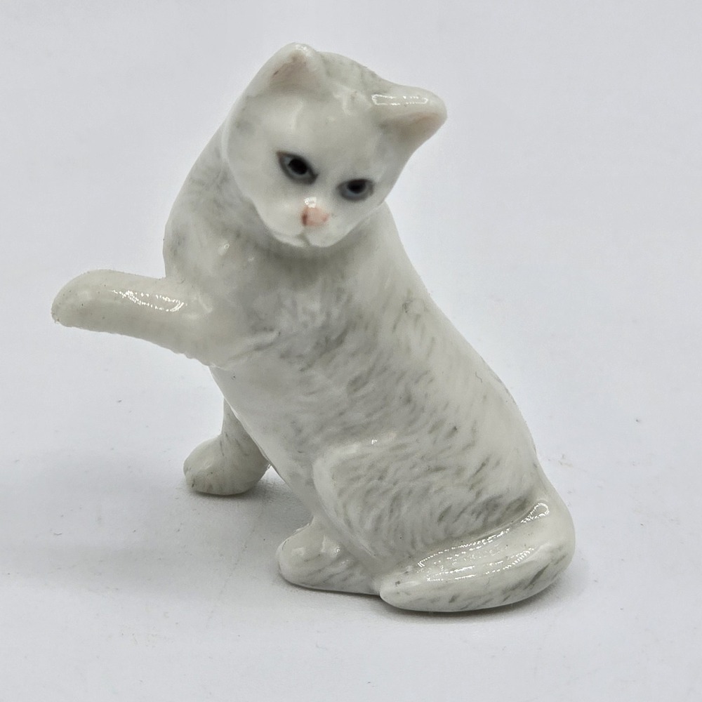 VTG MBI Porcelain Miniature White Kitty Kitten Cat Figurine Figure